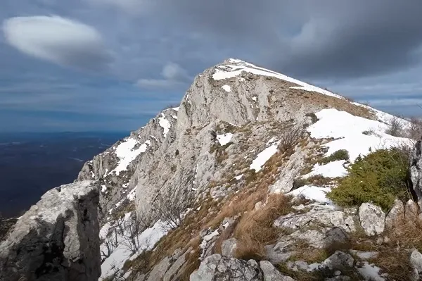 Сичевачката Клисура и Кусача, Сува Планина и Връх Дивна Горица